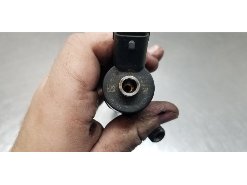 Recambio de inyector para chevrolet captiva 2.0 vcdi lt referencia OEM IAM 96440397 0445110270  Recambio de inyector para chevrolet captiva 2.0 vcdi lt referencia OEM IAM 96440397 0445110270