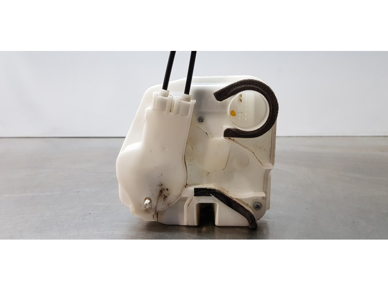 Recambio de cerradura puerta trasera derecha para mitsubishi space star (a00) motion referencia OEM IAM 5745A426   Recambio de cerradura puerta trasera derecha para mitsubishi space star (a00) motion referencia OEM IAM 5745A426