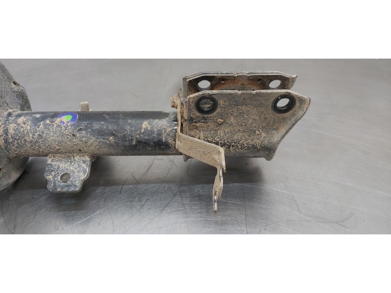 Recambio de amortiguador delantero derecho para dacia duster ii comfort 4wd referencia OEM IAM 543024557R   Recambio de amortiguador delantero derecho para dacia duster ii comfort 4wd referencia OEM IAM 543024557R