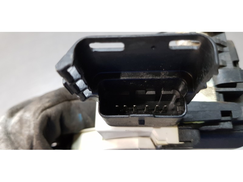 Recambio de cerradura puerta delantera izquierda para citroen c5 berlina premier referencia OEM IAM 574388   Recambio de cerradura puerta delantera izquierda para citroen c5 berlina premier referencia OEM IAM 574388