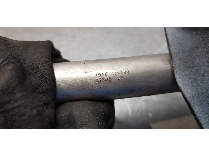 Recambio de amortiguadores maletero / porton para volvo c70 cabriolet t5 summum referencia OEM IAM 1916614100  