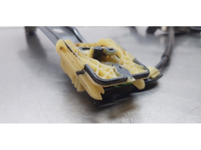 Recambio de elevalunas delantero izquierdo para ford focus lim. (cb8) titanium referencia OEM IAM BM51A23201BD  