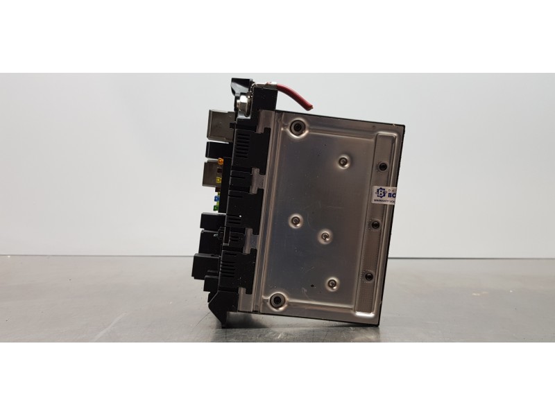 Recambio de caja reles / fusibles para mercedes clase cls (w219) 320 cdi (219.322) referencia OEM IAM 2115456101  