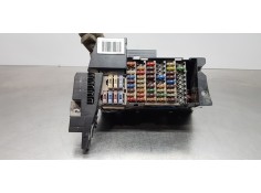 Recambio de caja reles / fusibles para mercedes clase b (w245) 200 cdi (245.208) referencia OEM IAM 1695451740