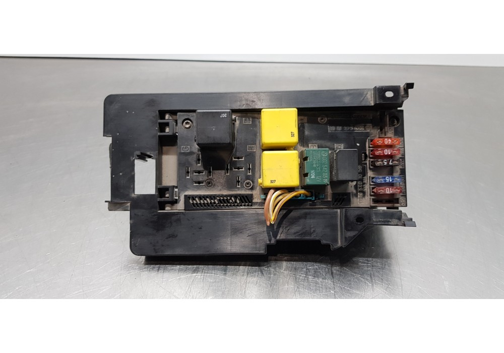 Recambio de caja reles / fusibles para mercedes clase clk (w208) coupe 320 (208.365) referencia OEM IAM 0195455632  