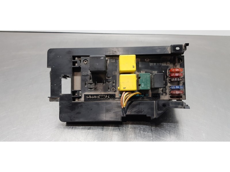 Recambio de caja reles / fusibles para mercedes clase clk (w208) coupe 320 (208.365) referencia OEM IAM 0195455632  