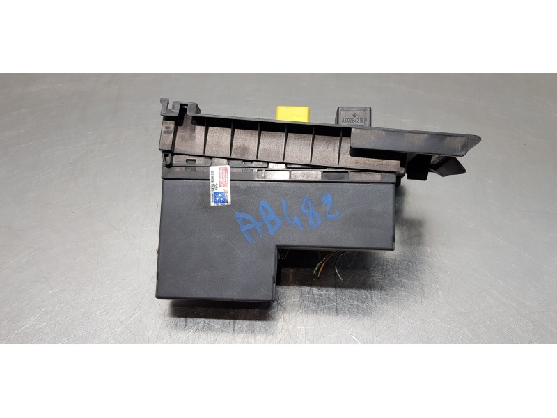Recambio de caja reles / fusibles para mercedes clase clk (w208) coupe 320 (208.365) referencia OEM IAM 0195455632  
