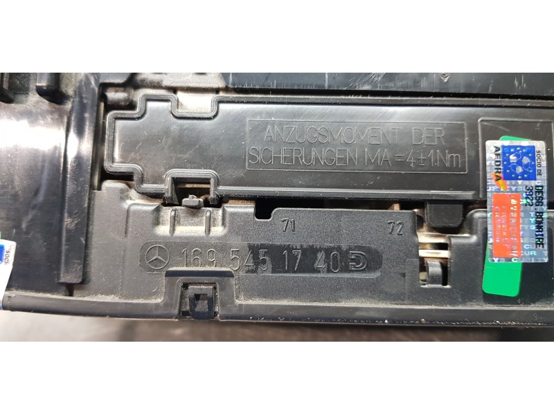 Recambio de caja reles / fusibles para mercedes clase b (w245) 200 cdi (245.208) referencia OEM IAM 1695451740  