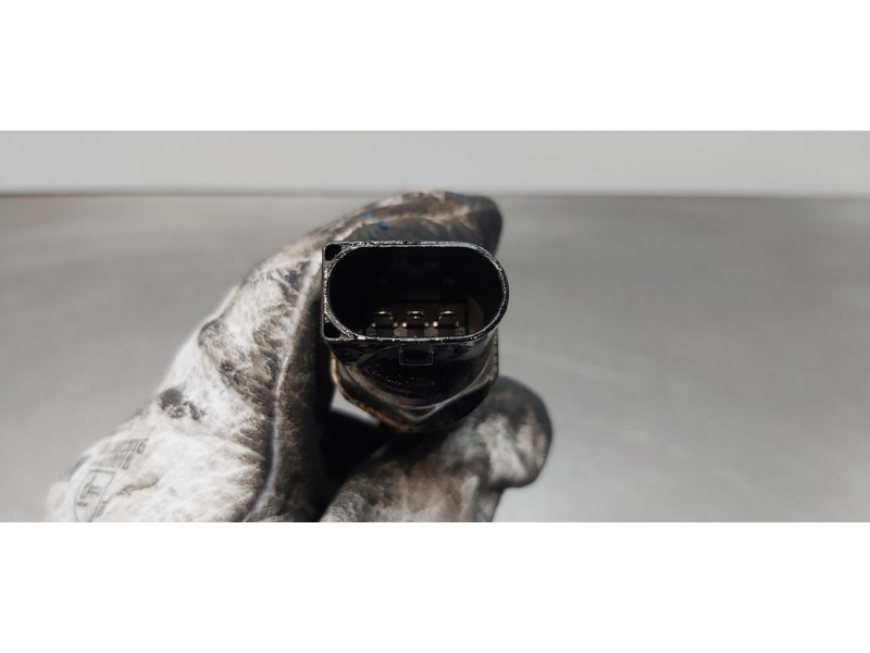 Recambio de rampa inyectora para ford transit kastenwagen (ttg) 350 l4 ambiente referencia OEM IAM 1717578 BK2Q9D280AB 