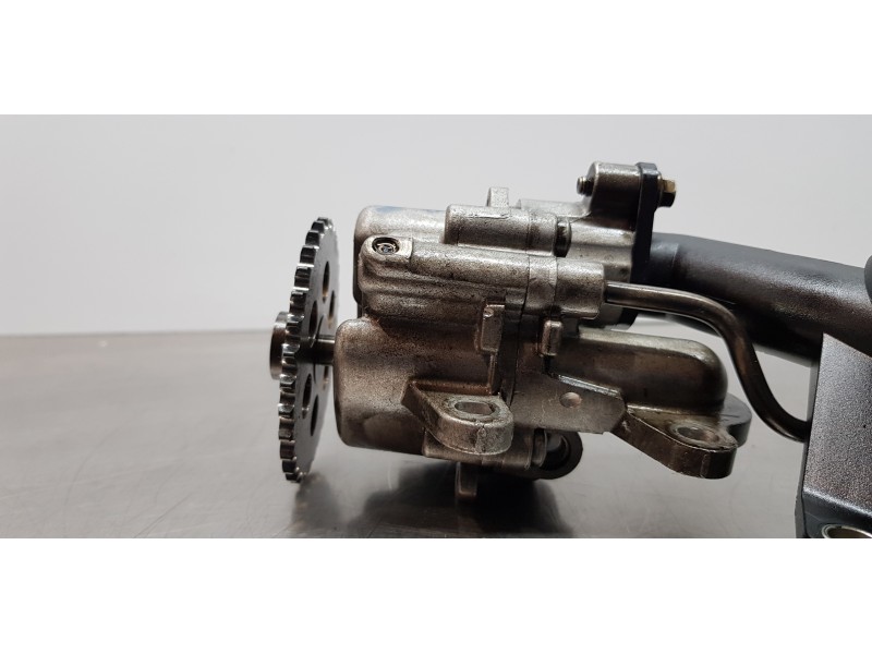 Recambio de bomba aceite para ford transit kastenwagen (ttg) 350 l3 referencia OEM IAM BK2Q6600CA  