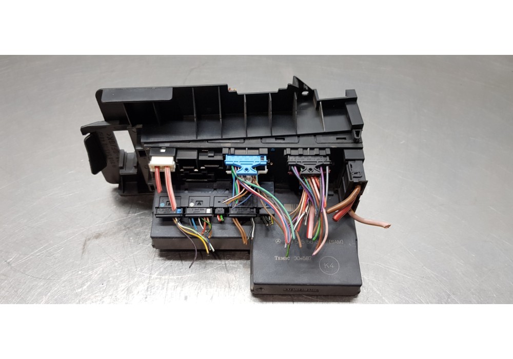 Recambio de caja reles / fusibles para mercedes clase clk (w208) coupe 320 (208.365) referencia OEM IAM 0195455632  