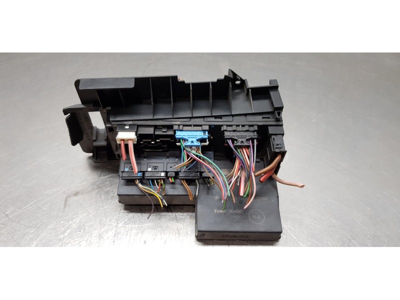 Recambio de caja reles / fusibles para mercedes clase clk (w208) coupe 320 (208.365) referencia OEM IAM 0195455632  