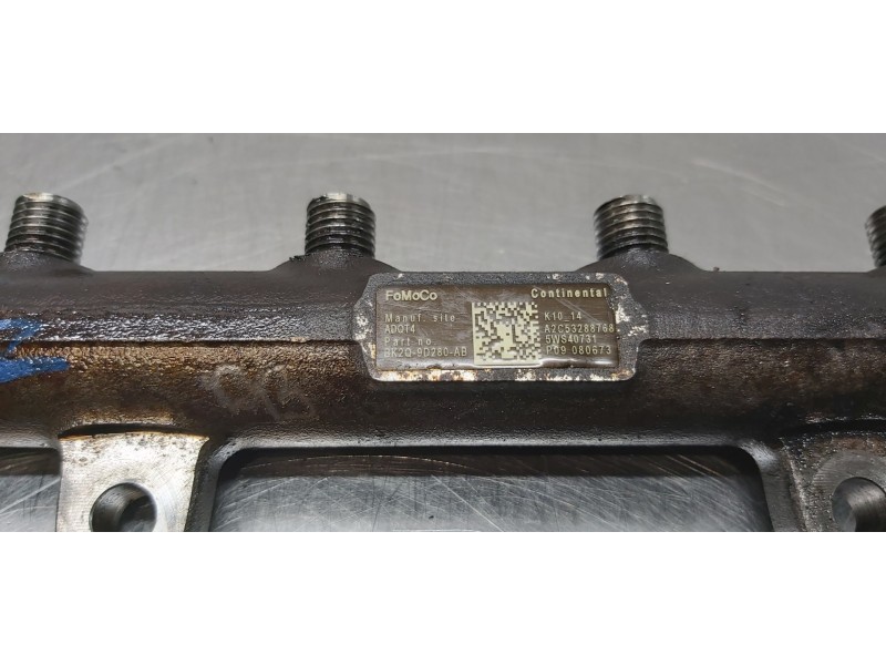 Recambio de rampa inyectora para ford transit kastenwagen (ttg) 350 l4 ambiente referencia OEM IAM 1717578 BK2Q9D280AB 