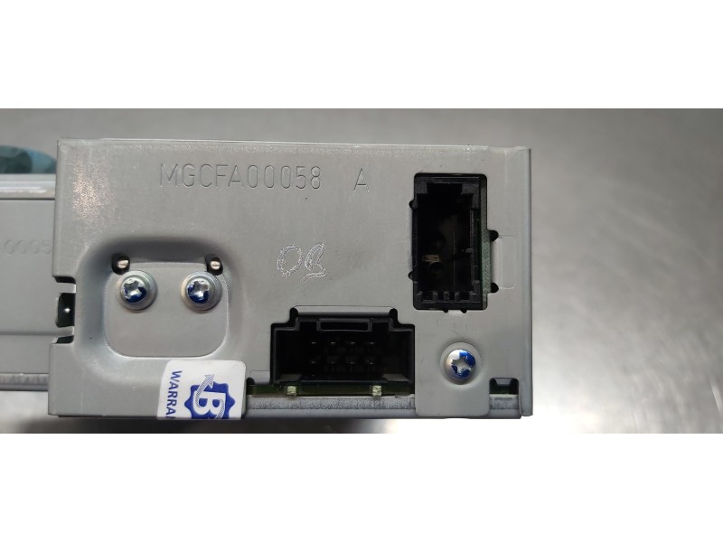 Recambio de sistema audio / radio cd para audi q7 (4l) 3.0 tdi referencia OEM IAM 4L0035111  