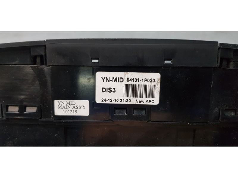 Recambio de pantalla multifuncion para kia venga x-tech referencia OEM IAM 941011P020  