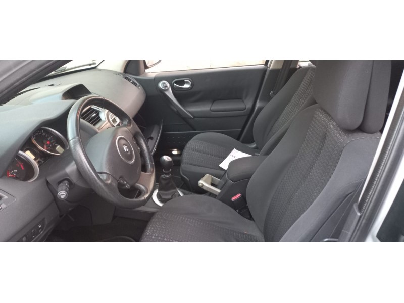 renault megane ii berlina 5p del año 2006