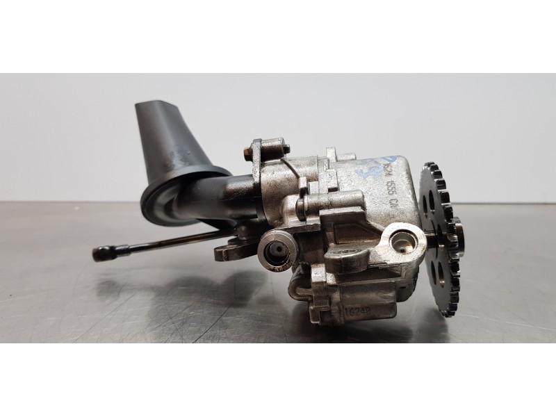 Recambio de bomba aceite para ford transit kastenwagen (ttg) 350 l3 referencia OEM IAM BK2Q6600CA  