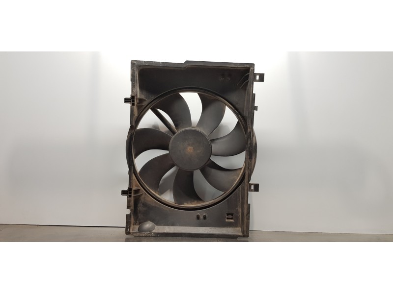 Recambio de electroventilador para mercedes clase clk (w208) coupe 320 (208.365) referencia OEM IAM A0015002393  