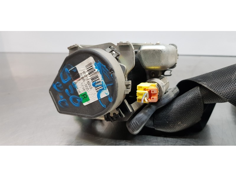Recambio de cinturon seguridad delantero derecho para mercedes clase b (w245) 200 cdi (245.208) referencia OEM IAM A1698607485  