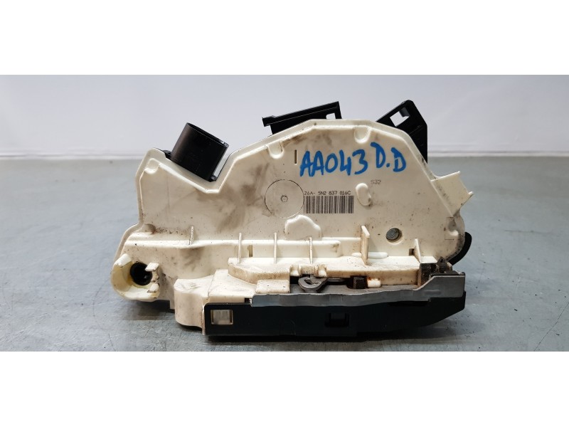 Recambio de cerradura puerta delantera derecha para skoda superb combi (3t5) ambition referencia OEM IAM 5N2837016C   Recambio de cerradura puerta delantera derecha para skoda superb combi (3t5) ambition referencia OEM IAM 5N2837016C