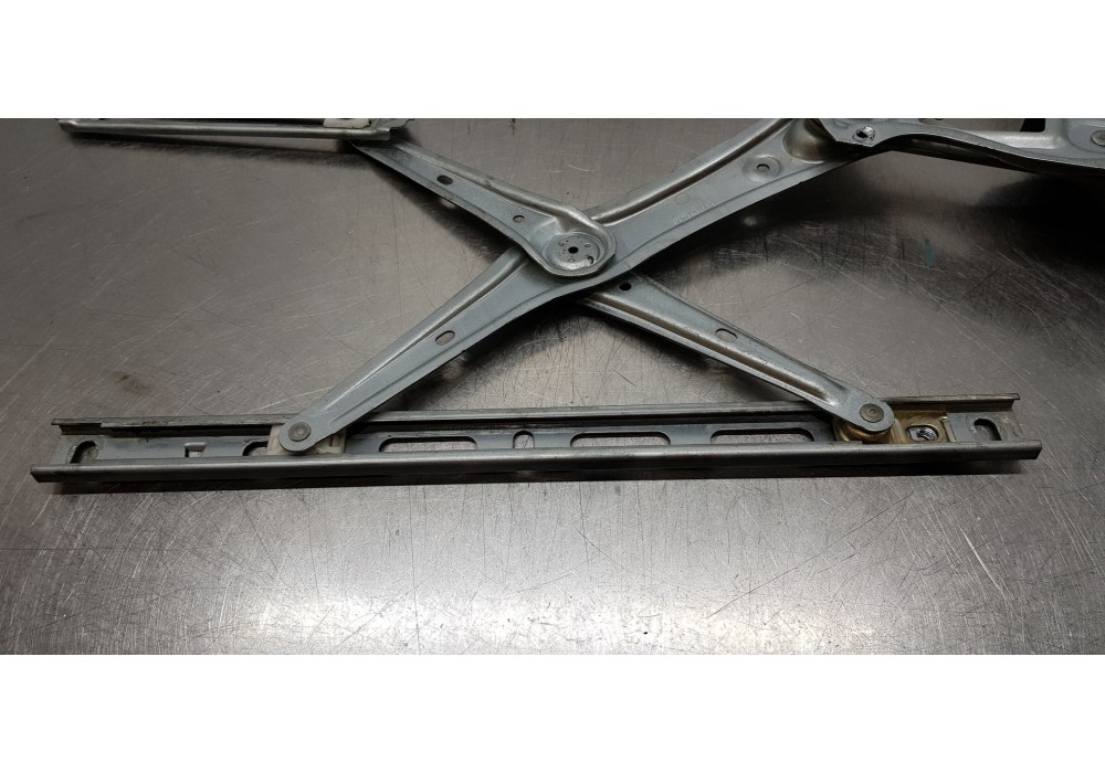 Recambio de elevalunas delantero derecho para mercedes clase clk (w208) coupe 320 (208.365) referencia OEM IAM A2087200846 01308 Recambio de elevalunas delantero derecho para mercedes clase clk (w208) coupe 320 (208.365) referencia OEM IAM A2087200846 01308