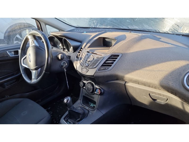 ford fiesta (ccn) del año 2012