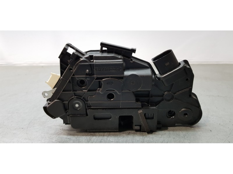 Recambio de cerradura puerta delantera derecha para skoda superb combi (3t5) ambition referencia OEM IAM 5N2837016C   Recambio de cerradura puerta delantera derecha para skoda superb combi (3t5) ambition referencia OEM IAM 5N2837016C