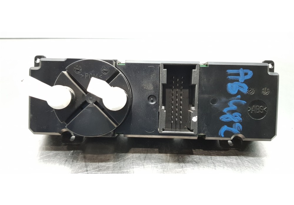 Recambio de mando climatizador para mercedes clase clk (w208) coupe 320 (208.365) referencia OEM IAM 2108302685  