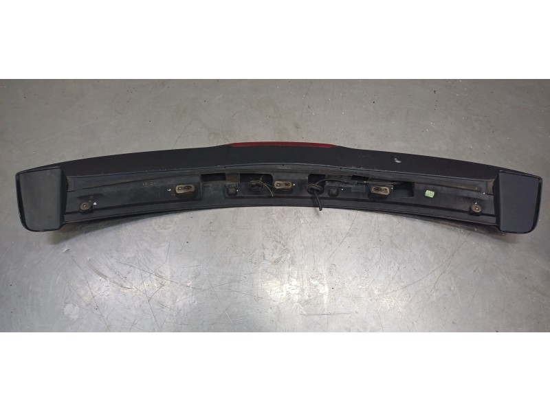 Recambio de aleron trasero para ford focus lim. (cb4) titanium referencia OEM IAM 1691112  