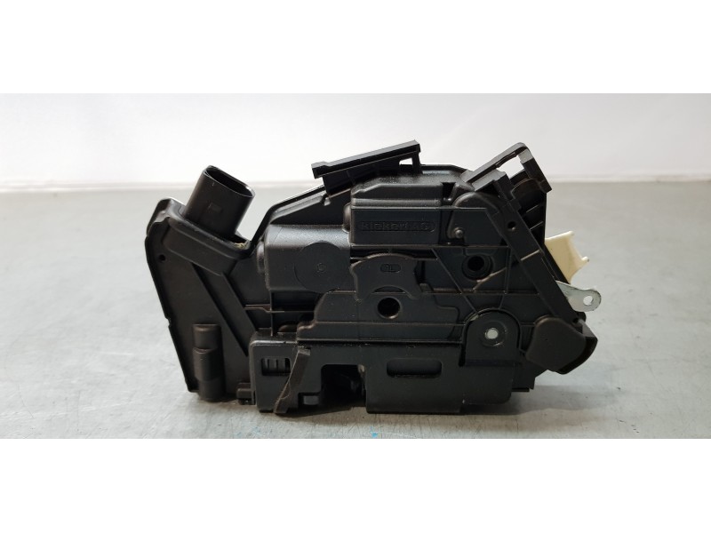Recambio de cerradura puerta delantera izquierda para skoda superb combi (3t5) ambition referencia OEM IAM 5N2837015C  
