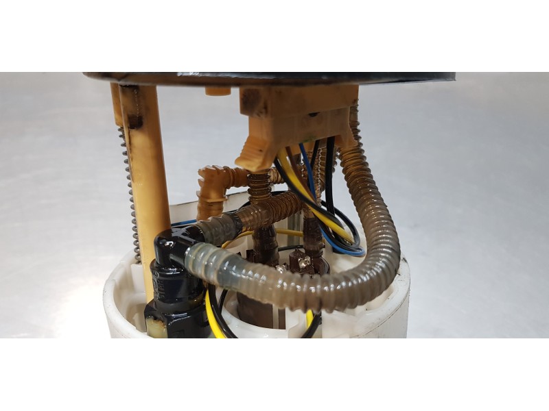 Recambio de aforador para seat ibiza sc (6j1) reference referencia OEM IAM 6R0919050AB   Recambio de aforador para seat ibiza sc (6j1) reference referencia OEM IAM 6R0919050AB