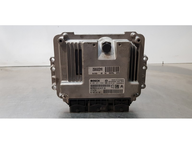 Recambio de centralita motor uce para peugeot 307 berlina (s2) xs referencia OEM IAM 9660324180  