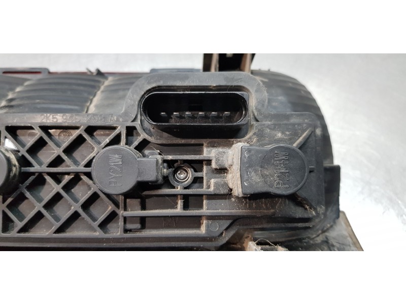 Recambio de piloto trasero derecho para volkswagen caddy ka/kb (2c) kasten bluemotion referencia OEM IAM 2K5945096Q  