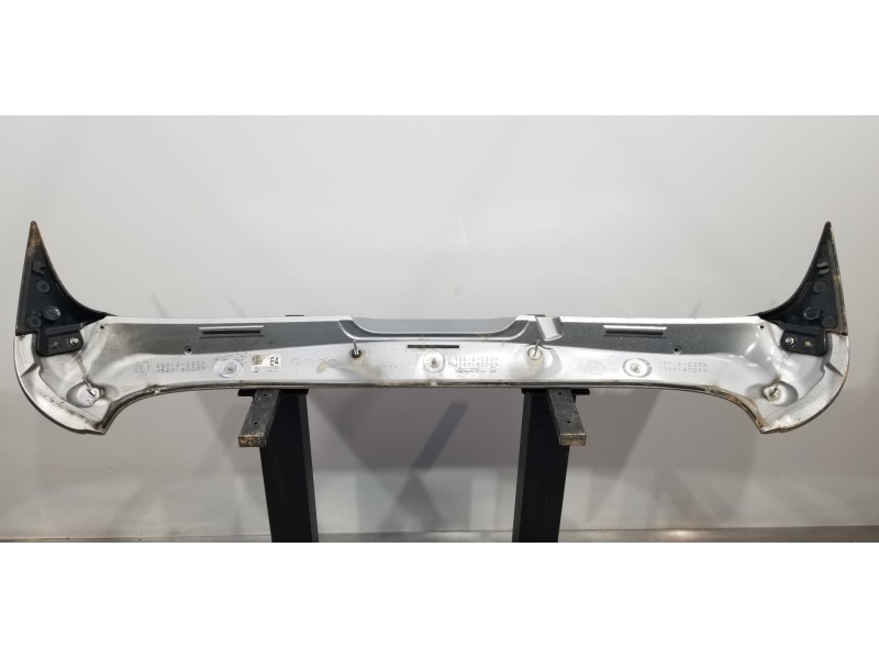 Recambio de aleron trasero para mazda cx-5 skyactiv referencia OEM IAM KD5351960CE4 KD5351961  Recambio de aleron trasero para mazda cx-5 skyactiv referencia OEM IAM KD5351960CE4 KD5351961