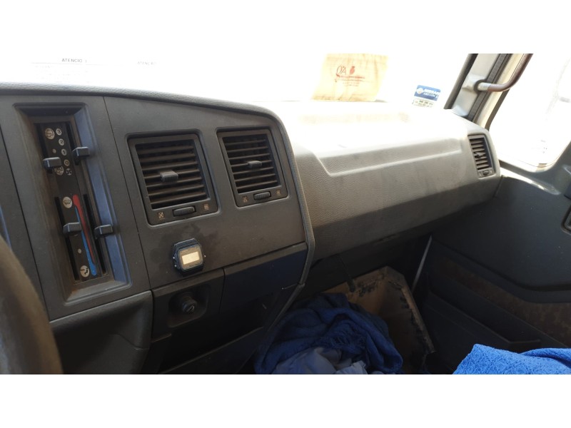 nissan cabstar 09.06 del año 1998