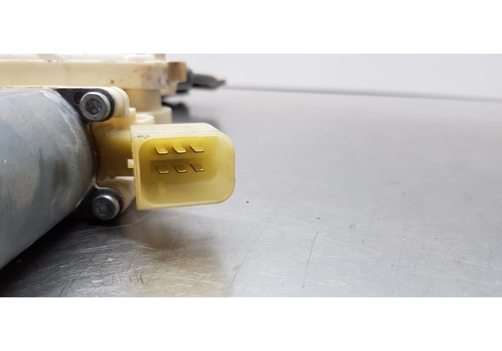 Recambio de elevalunas trasero izquierdo para mercedes clase cls (w219) 320 cdi (219.322) referencia OEM IAM A2197300946  