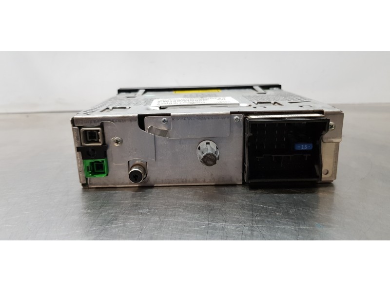 Recambio de sistema navegacion gps para peugeot 307 berlina (s2) xs referencia OEM IAM 96590498XT  