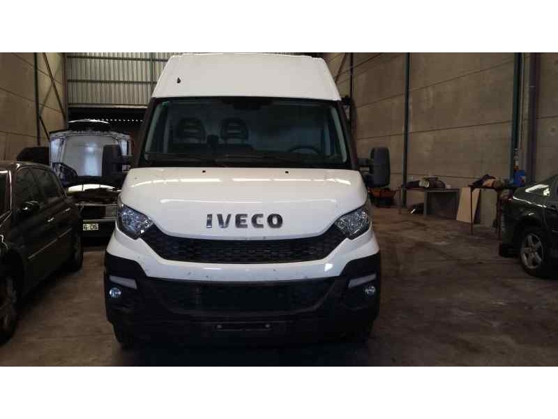 iveco daily caja cerrada del año 2015 iveco daily caja cerrada del año 2015