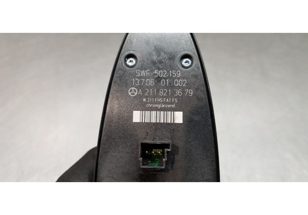 Recambio de mando elevalunas delantero izquierdo para mercedes clase cls (w219) 320 cdi (219.322) referencia OEM IAM A2118213679