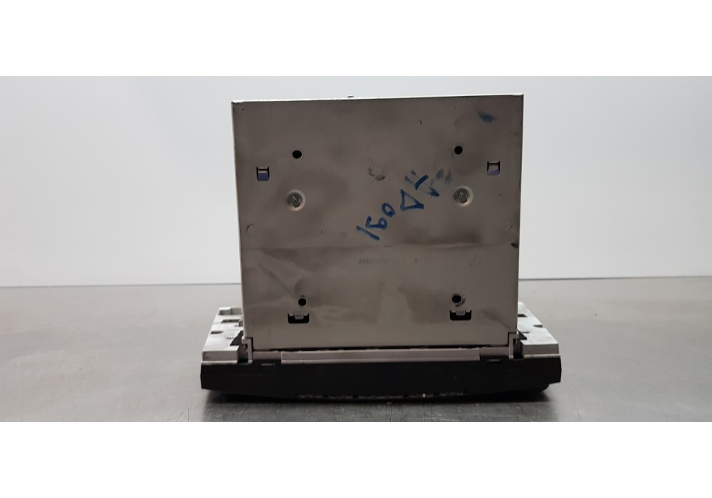 Recambio de pantalla multifuncion para mercedes clase cls (w219) 320 cdi (219.322) referencia OEM IAM A2118203297  