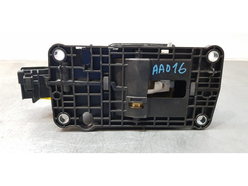 Recambio de palanca cambio para volvo v40 básico referencia OEM IAM 31367374  