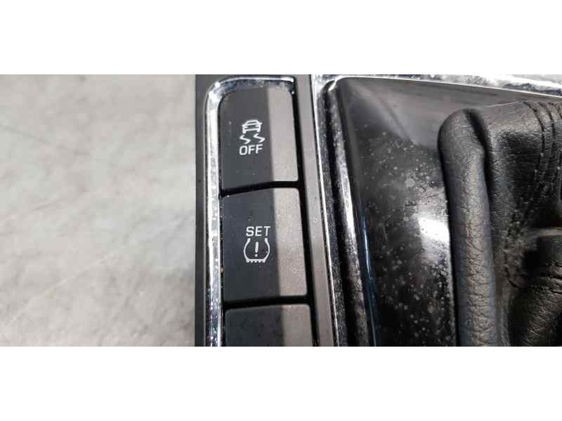 Recambio de palanca cambio para skoda superb combi (3t5) ambition referencia OEM IAM 3T2713111D   Recambio de palanca cambio para skoda superb combi (3t5) ambition referencia OEM IAM 3T2713111D