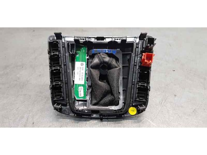 Recambio de palanca cambio para skoda superb combi (3t5) ambition referencia OEM IAM 3T2713111D  