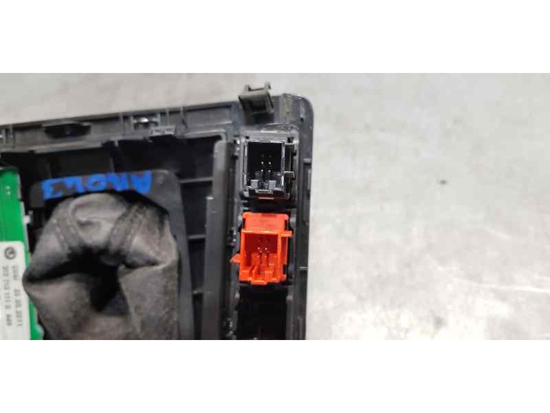 Recambio de palanca cambio para skoda superb combi (3t5) ambition referencia OEM IAM 3T2713111D   Recambio de palanca cambio para skoda superb combi (3t5) ambition referencia OEM IAM 3T2713111D