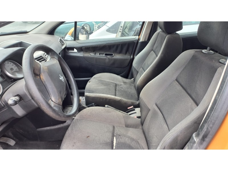 peugeot 207 del año 2007