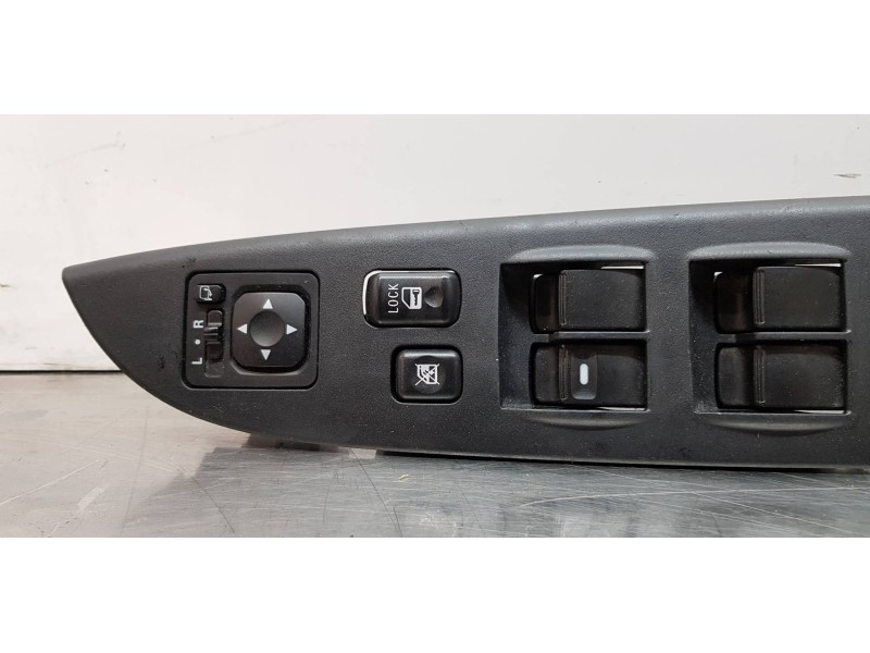 Recambio de mando elevalunas delantero izquierdo para mitsubishi asx (ga0w) challenge 2wd referencia OEM IAM 8608A207   Recambio de mando elevalunas delantero izquierdo para mitsubishi asx (ga0w) challenge 2wd referencia OEM IAM 8608A207