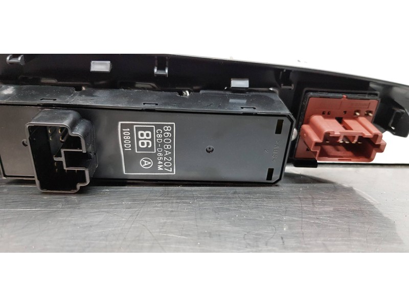 Recambio de mando elevalunas delantero izquierdo para mitsubishi asx (ga0w) challenge 2wd referencia OEM IAM 8608A207   Recambio de mando elevalunas delantero izquierdo para mitsubishi asx (ga0w) challenge 2wd referencia OEM IAM 8608A207