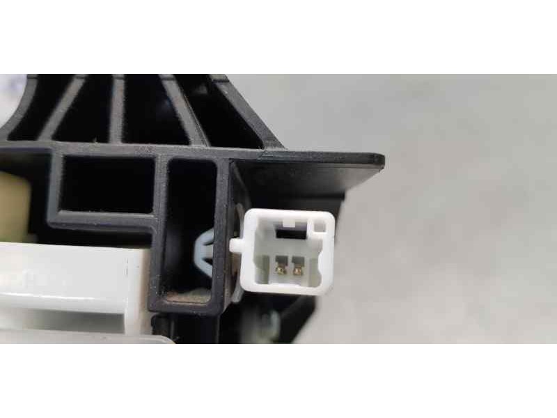 Recambio de palanca cambio para toyota prius+ executive referencia OEM IAM 75G616LHD  