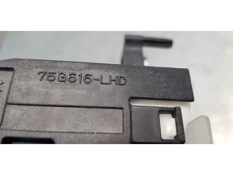 Recambio de palanca cambio para toyota prius+ executive referencia OEM IAM 75G616LHD  