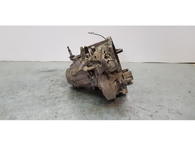 Recambio de caja cambios para citroen c4 lim. white attraction referencia OEM IAM 20DP55  